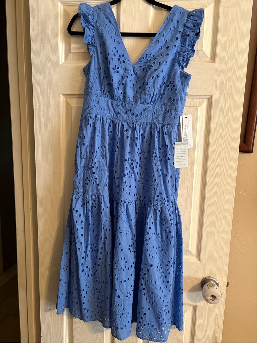 Maggy London Eyelet Midi Dress Size 6 Blue NWT Tiered Ruffle Cotton $178